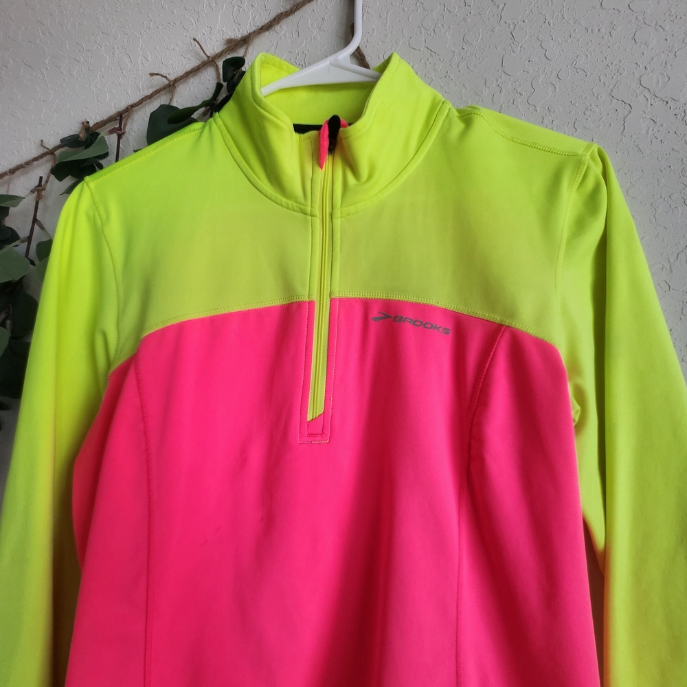 Brooks Women's Neon Pink and Yellow Jacket